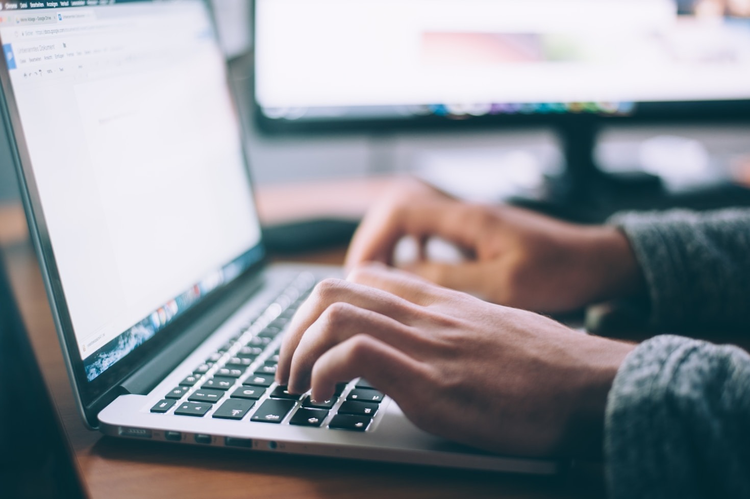 Organize seus e-mails com eficiência máxima